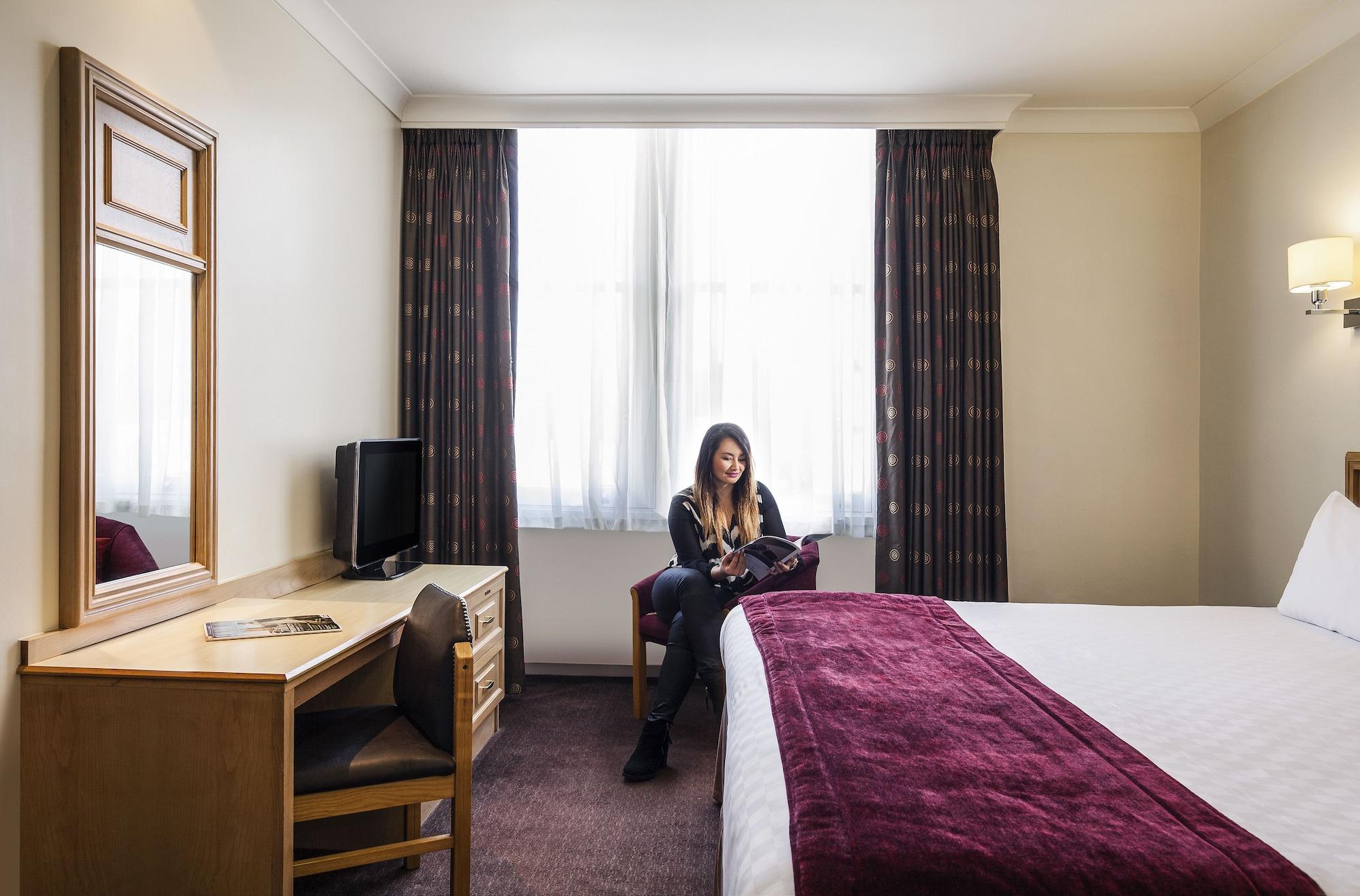 Exeter Rougemont Hotel By Sunday Екстериор снимка