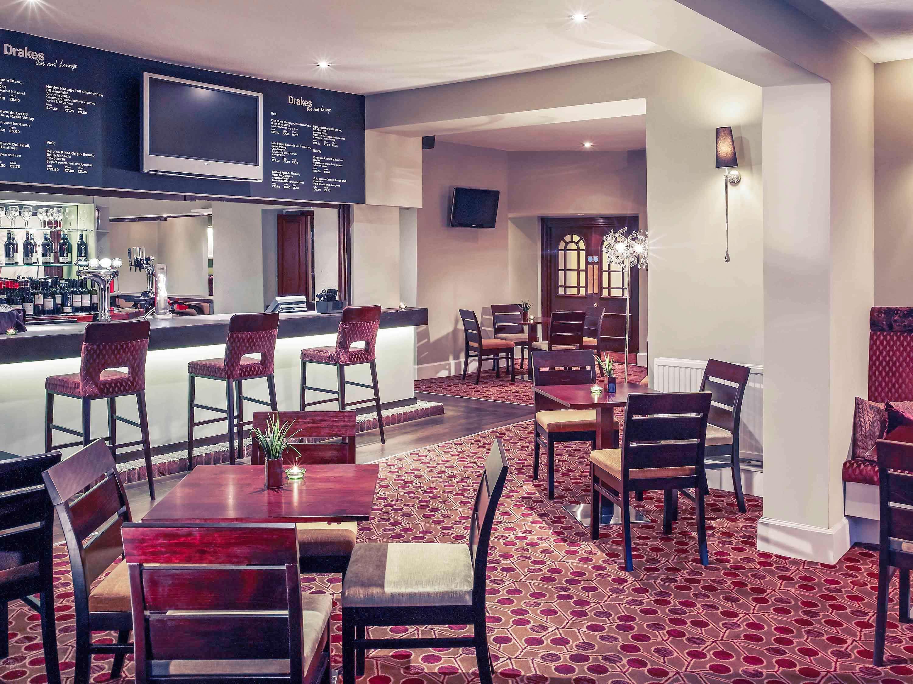 Exeter Rougemont Hotel By Sunday Екстериор снимка