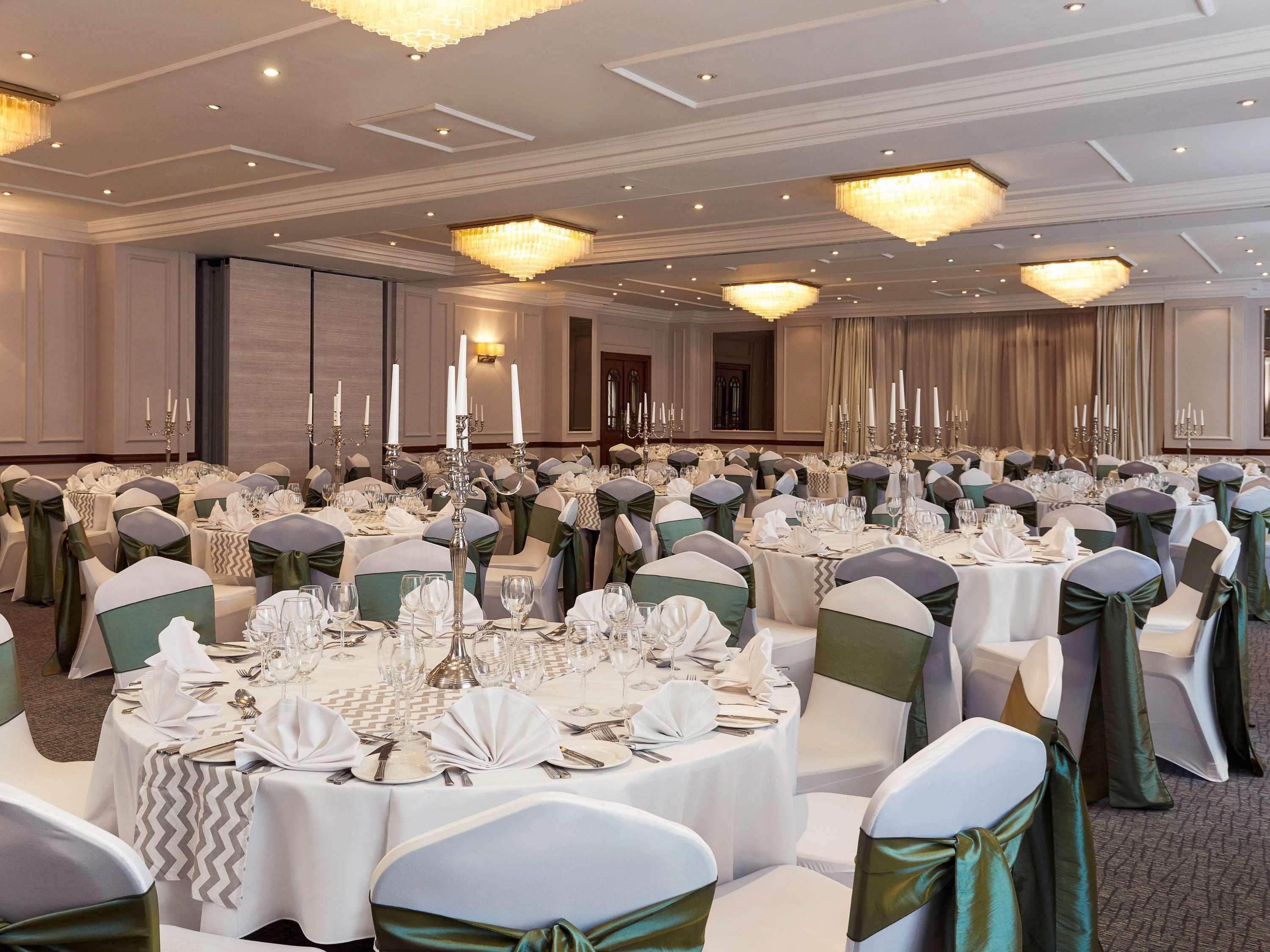 Exeter Rougemont Hotel By Sunday Екстериор снимка