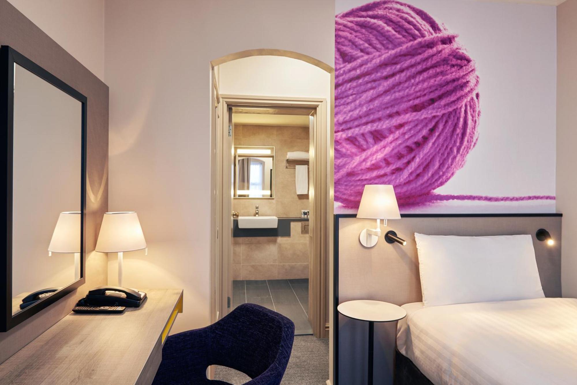 Exeter Rougemont Hotel By Sunday Екстериор снимка